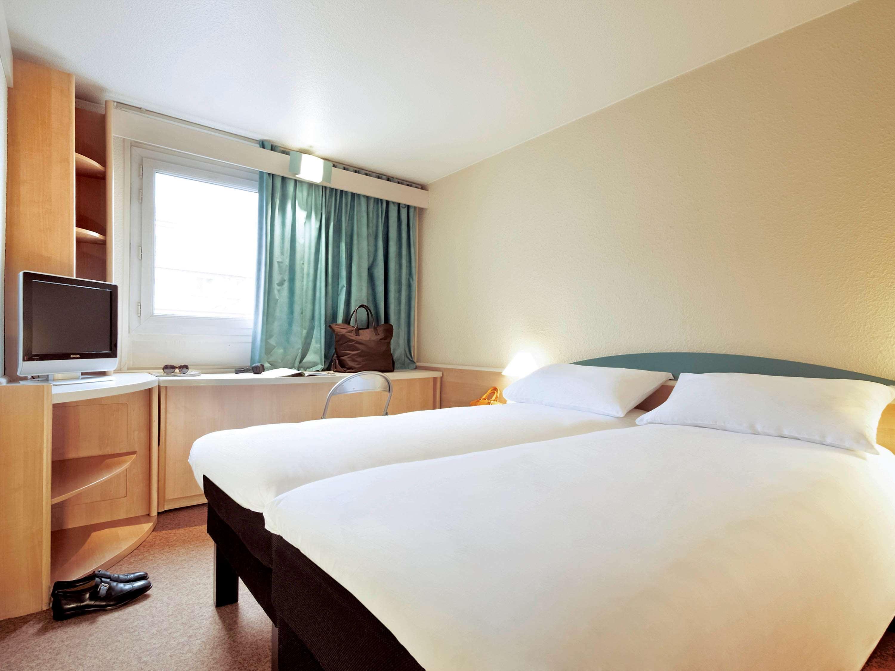 Hotel Ibis Cascavel Esterno foto